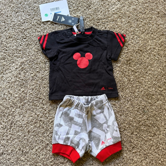 Adidas Baby Boys Disney Mickey Mouse Summer Set NWT 3 months - Picture 3 of 5